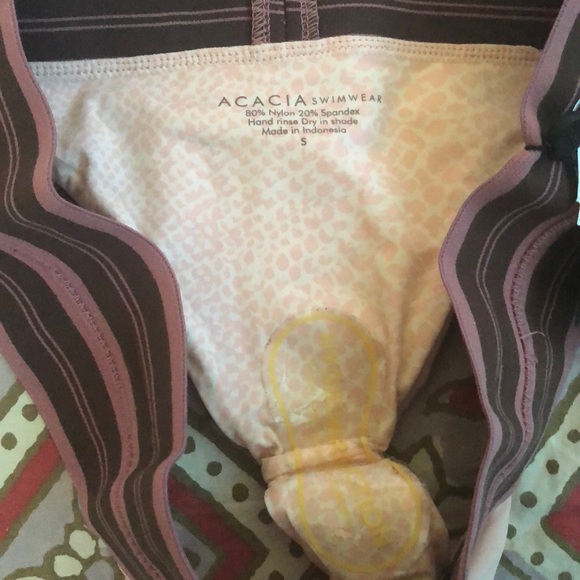 Acacia bottom - Picture 5 of 6